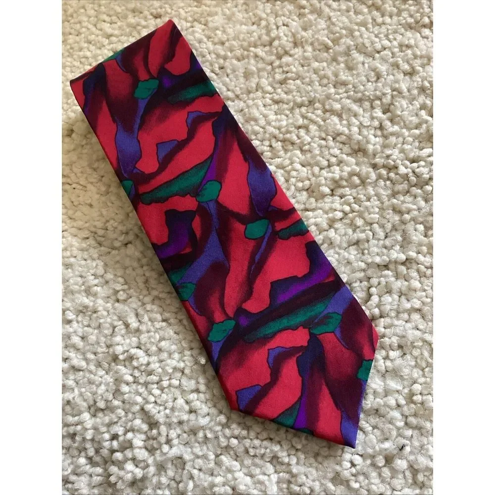Jerry Garcia Men's 100% Silk Red Abstract Necktie Made In USA 59 In By 4 In